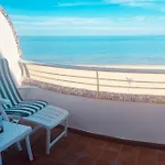 En Primera Linea De Playa Con Piscina Y Garaje Gratuito * Denia