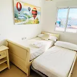 En Primera Linea De Playa Con Piscina Y Garaje Gratuito * Denia