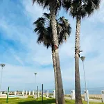 En Primera Linea De Playa Con Piscina Y Garaje Gratuito Daire Denia