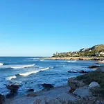 En Primera Linea De Playa Con Piscina Y Garaje Gratuito *
