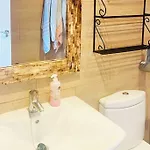 En Primera Linea De Playa Con Piscina Y Garaje Gratuito Daire