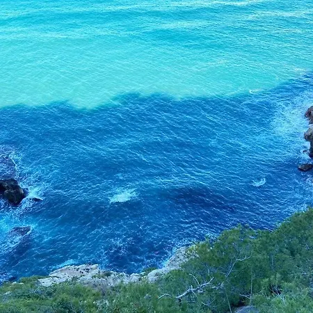 En Primera Linea De Playa Con Piscina Y Garaje Gratuito *